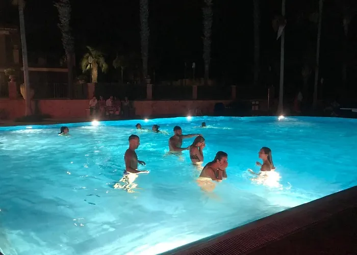 Grandiosa Fc B&B Aci Catena